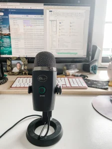 How to Start a Podcast - Beginners Guide